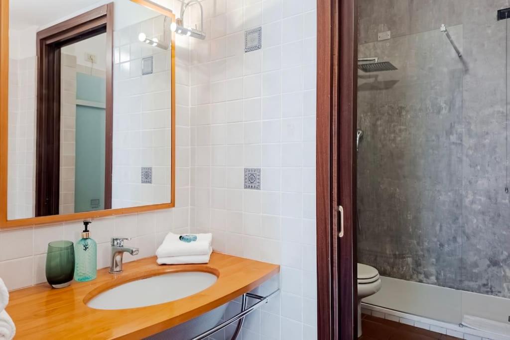 Appartement Alessandro 10 Mins Duomo Milaan